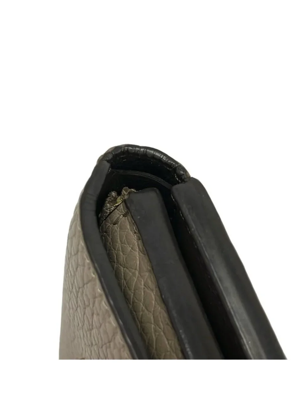 Louis Vuitton Trifold Wallet Capucines Portefeuille XS Galle Leather Cowhide